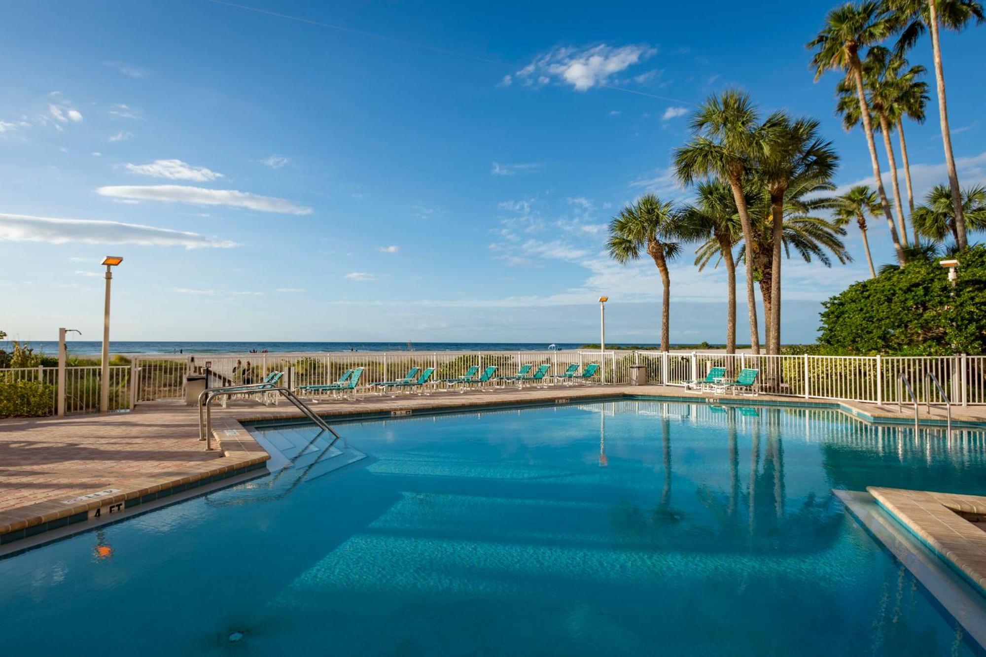 Steps To Beach & Pool - Resort Amenities Galore! Clearwater Beach Exterior foto